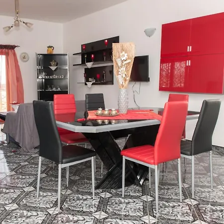Arena's Place Apartmán