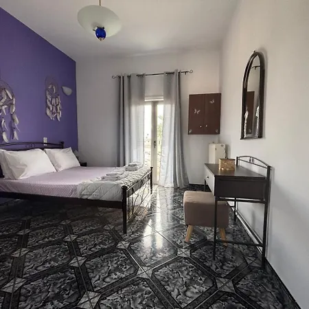 Arena's Place Apartment